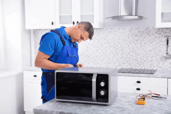 صيانة ميكروويف شارب — فني متخصص بالمنزل